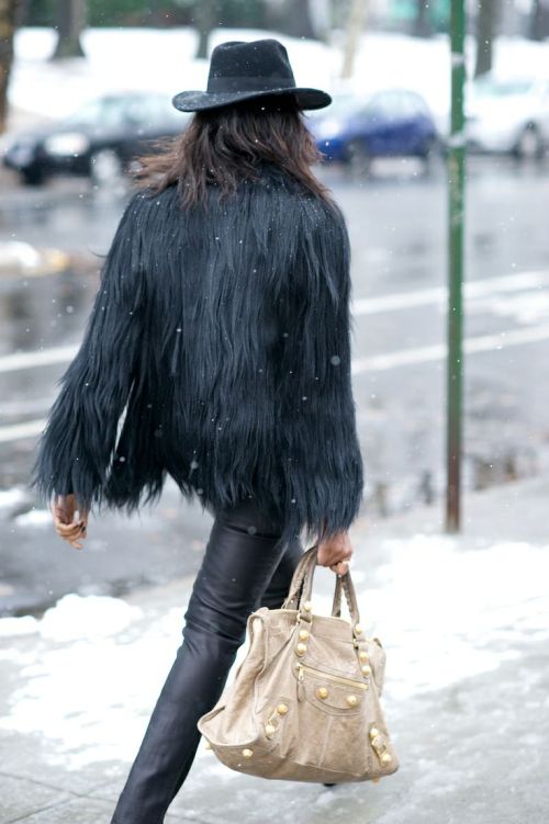 Winter must have: fuzzy vest by Myra Madeleine