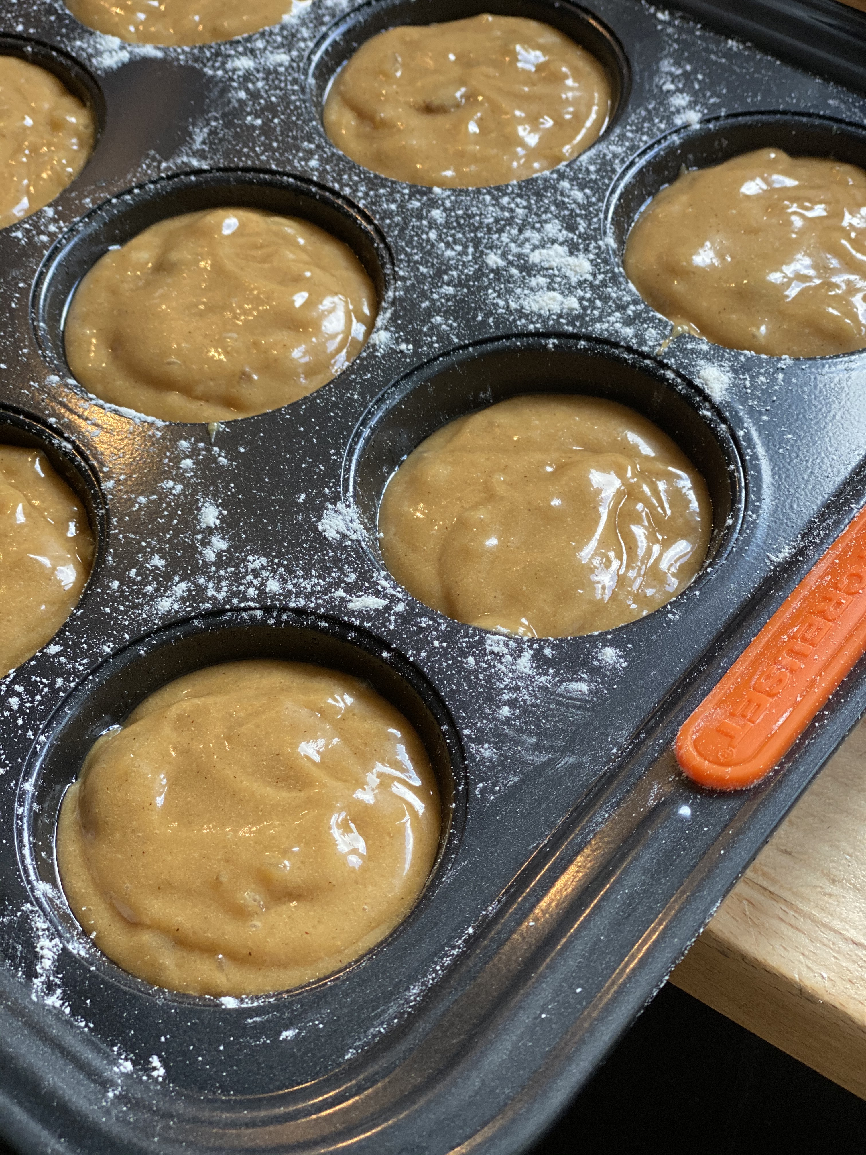 gembermuffins met vanillesaus Paul Kappé